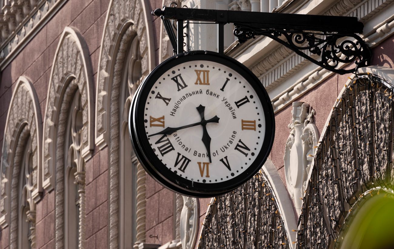 В Україні зафіксували серію фейків: хто та навіщо намагається дискредитувати НБУ  