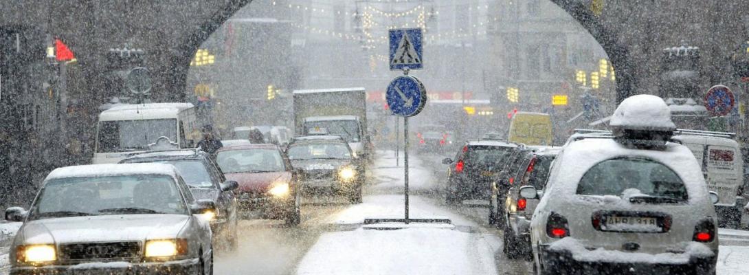 Водіям у Києві варто бути уважними: найближчим часом у місті запровадять обмеження руху