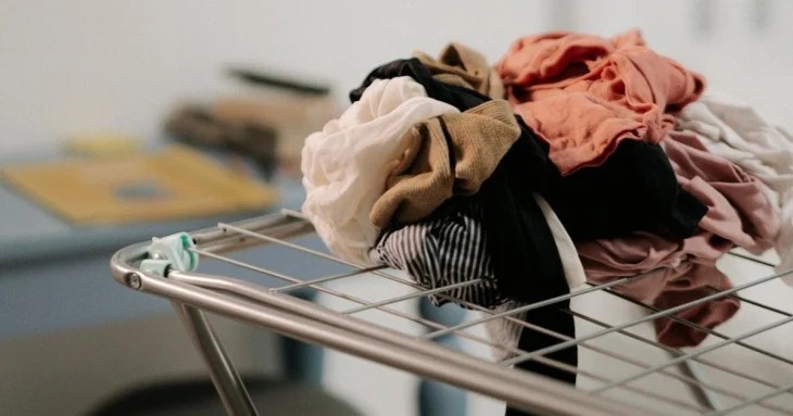 Небезпека у вашому домі! Що трапиться, якщо сушити білизну в неправильному місці