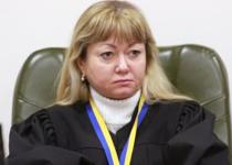 Алкоголь за кермом і влада: суддя, яка судила інших, сама потрапила під молоток