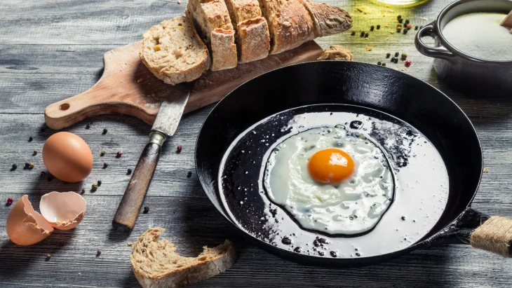 Лікар попередив! Ці олії при смаженні перетворюються на небезпечні речовини