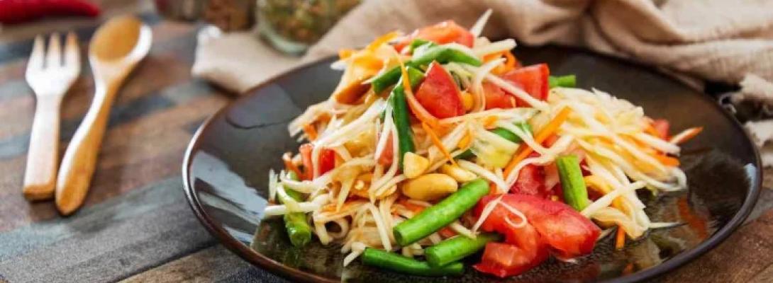 Холодна чи гаряча? Яка їжа корисніша для організму: останні дослідження вчених