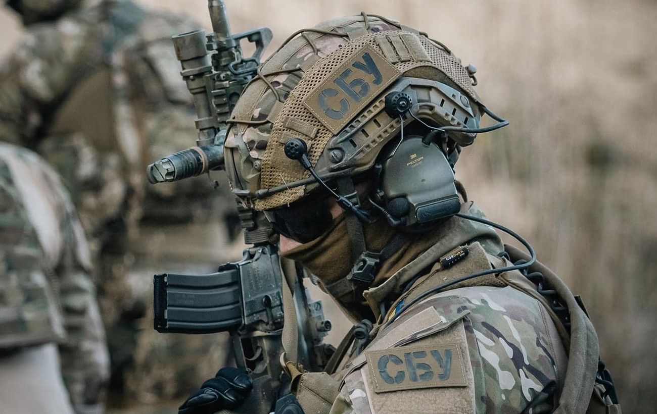 Один из крупнейших "арсеналов" за время войны: СБУ разоблачила торговцев нелегальным оружием