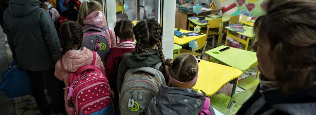 Канікули, дистанційка чи офлайн? Як будуть працювати школи у Києві та різних містах