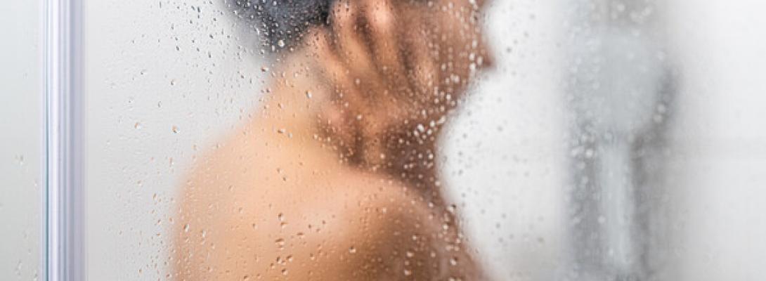 Небезпечна вода для шкіри взимку: лікар пояснив, що потрібно знати про догляд 