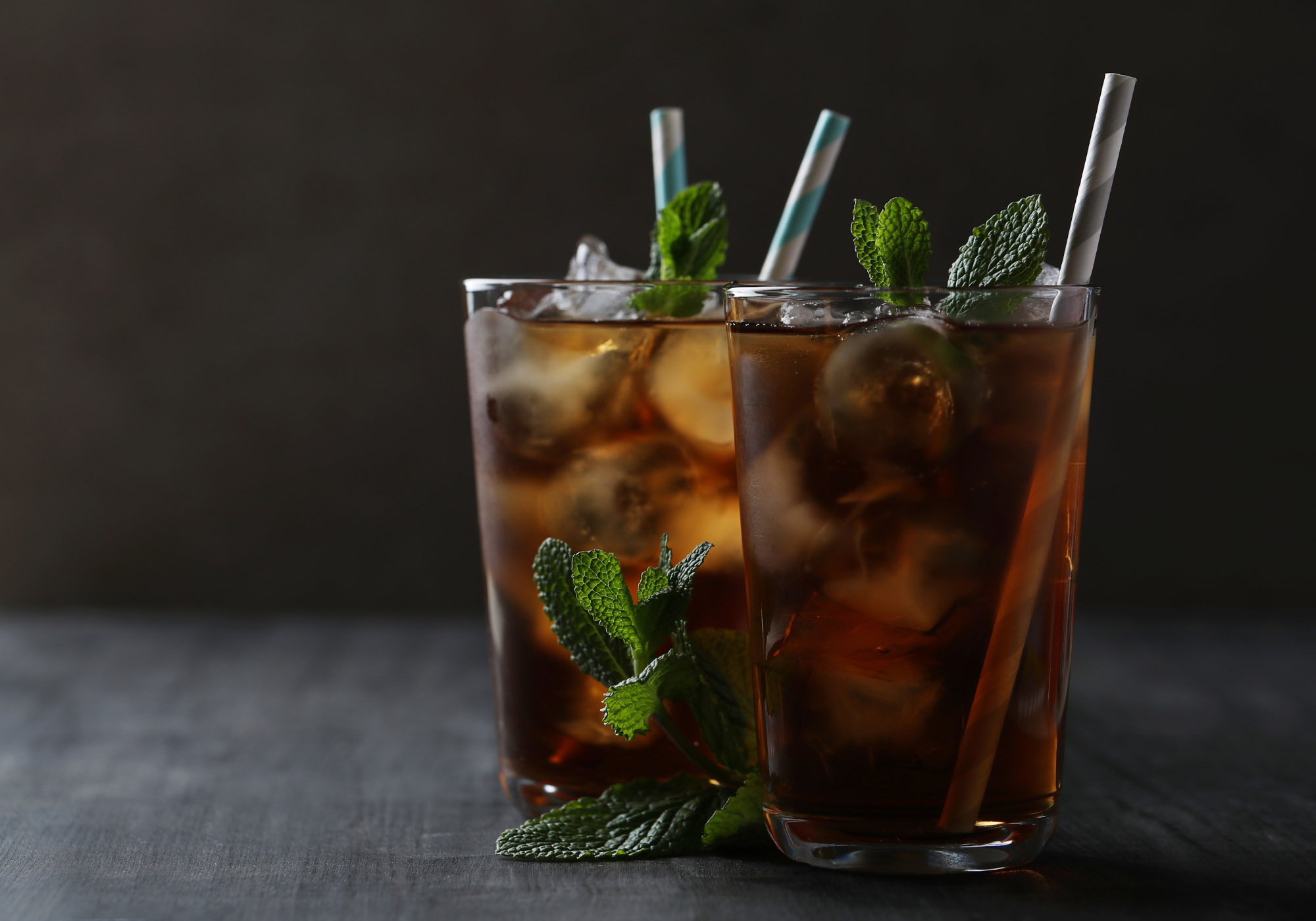 Гарячий чи холодний: експерти розкрили, який чай справді корисніший для здоров’я