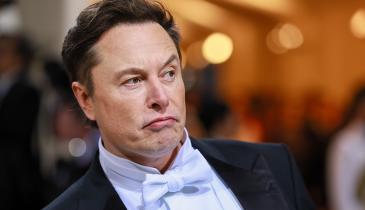 Такого ще не було! Маск накинувся на дипломата через вимогу блокувати Starlink для рф