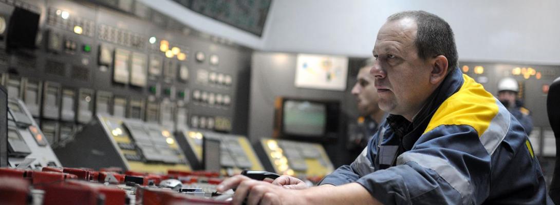 Росіяни били по енергетиці всю ніч: у Міненерго розповіли, де є знеструмлення