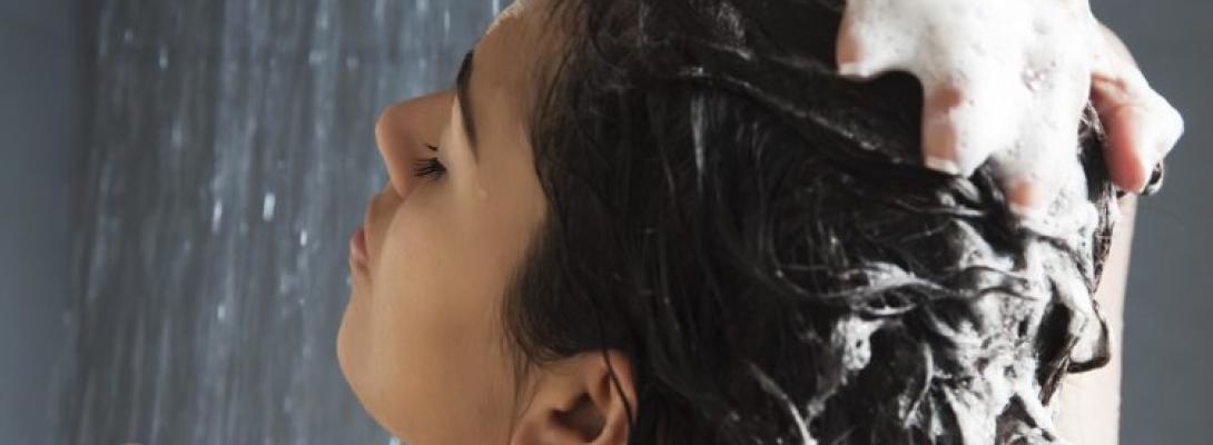 Гарячий душ може бути небезпечнішим, ніж здається: лікар попереджає про ризики