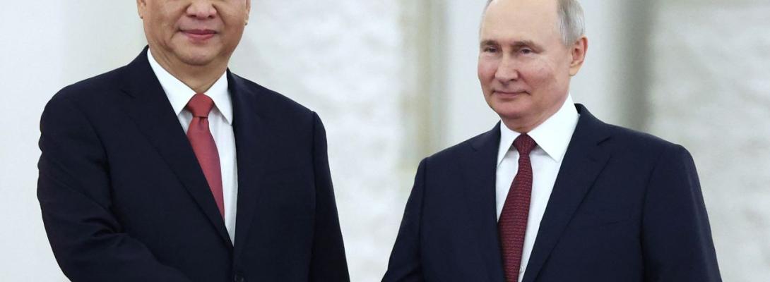 Сі Цзіньпін та путін зідзвонилися на тлі переговорів в Абу-Дабі: що відомо