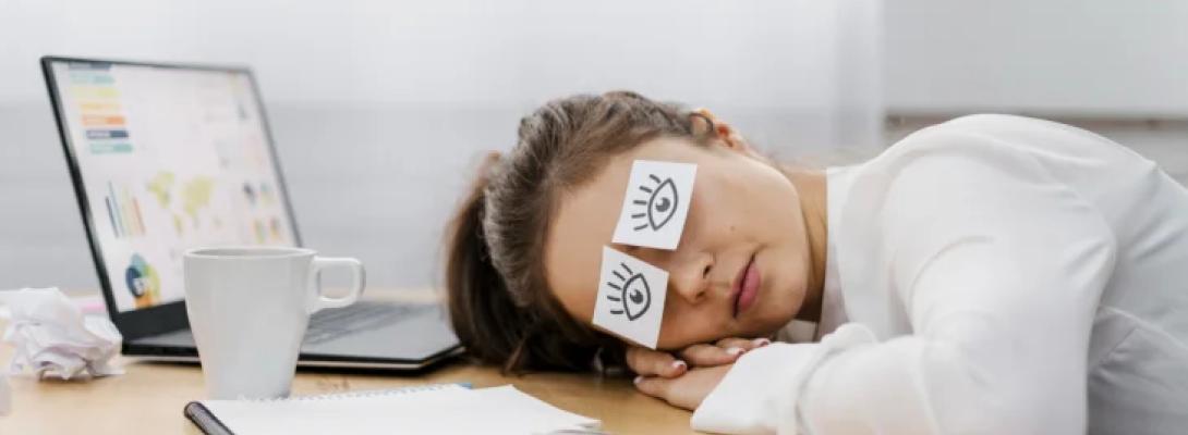 Постійна сонливість вдень: як нестача одного вітаміну впливає на ваше самопочуття