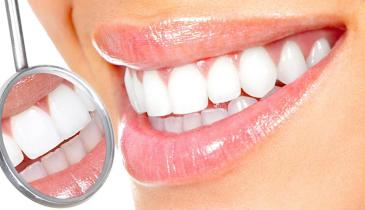 Як зберегти білосніжну усмішку: поради стоматолога для щоденного догляду за зубами