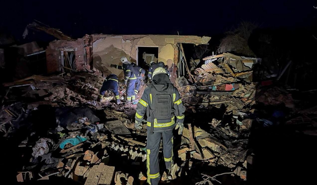 Жах на Харківщині! Російські дрони забрали життя жінки та дитини: шокуючі подробиці