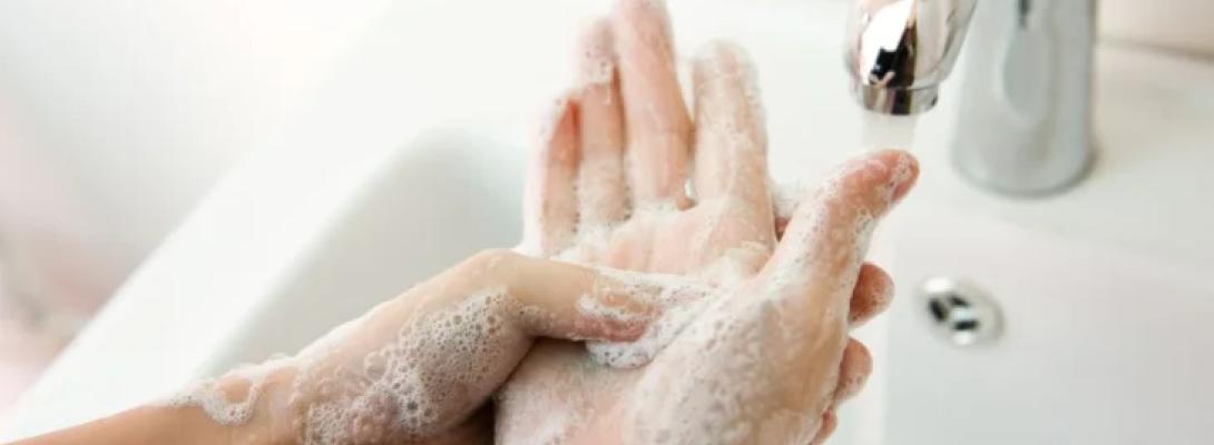Вчені з'ясували, як правильно мити руки, щоб повністю позбутися бактерій та вірусів