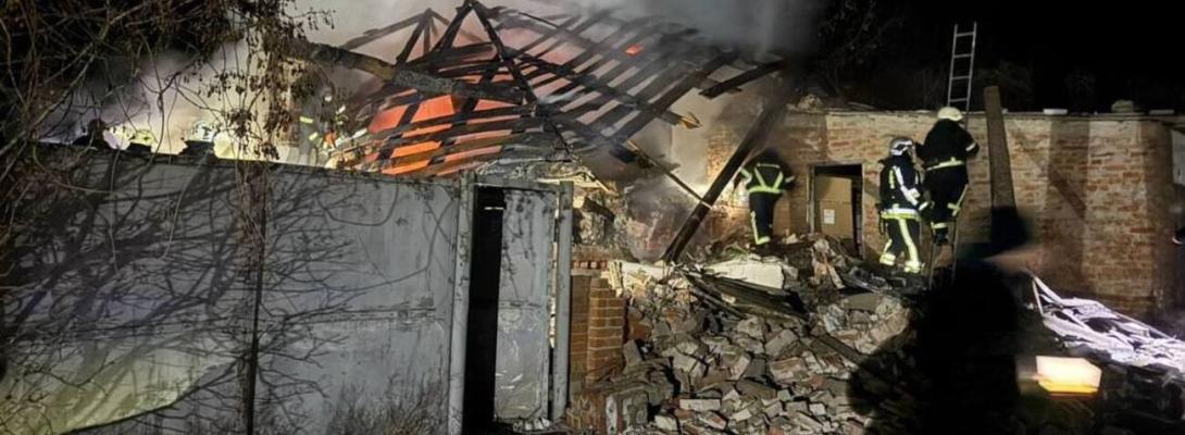 Трагедія у Богодухові! Російський удар забрав життя трьох дітей і батька: моторошні кадри