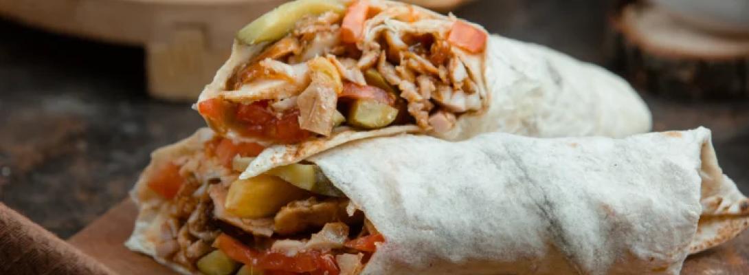 Ідеальний соус для домашньої шаурми: рецепт, додасть страві неповторного аромату