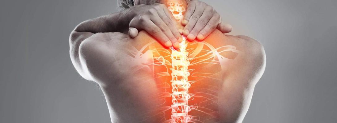 Лікар-ортопед пояснив, як швидко й без дорогих процедур позбутися болю у спині 