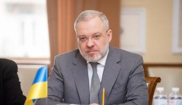 Не я платив! Галущенко шокував заявою про навчання сина в елітному швейцарському коледжі