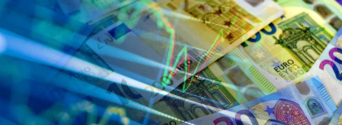 Курс валют на 19 лютого: як банки та обмінники реагують на рекорд євро та що з доларом