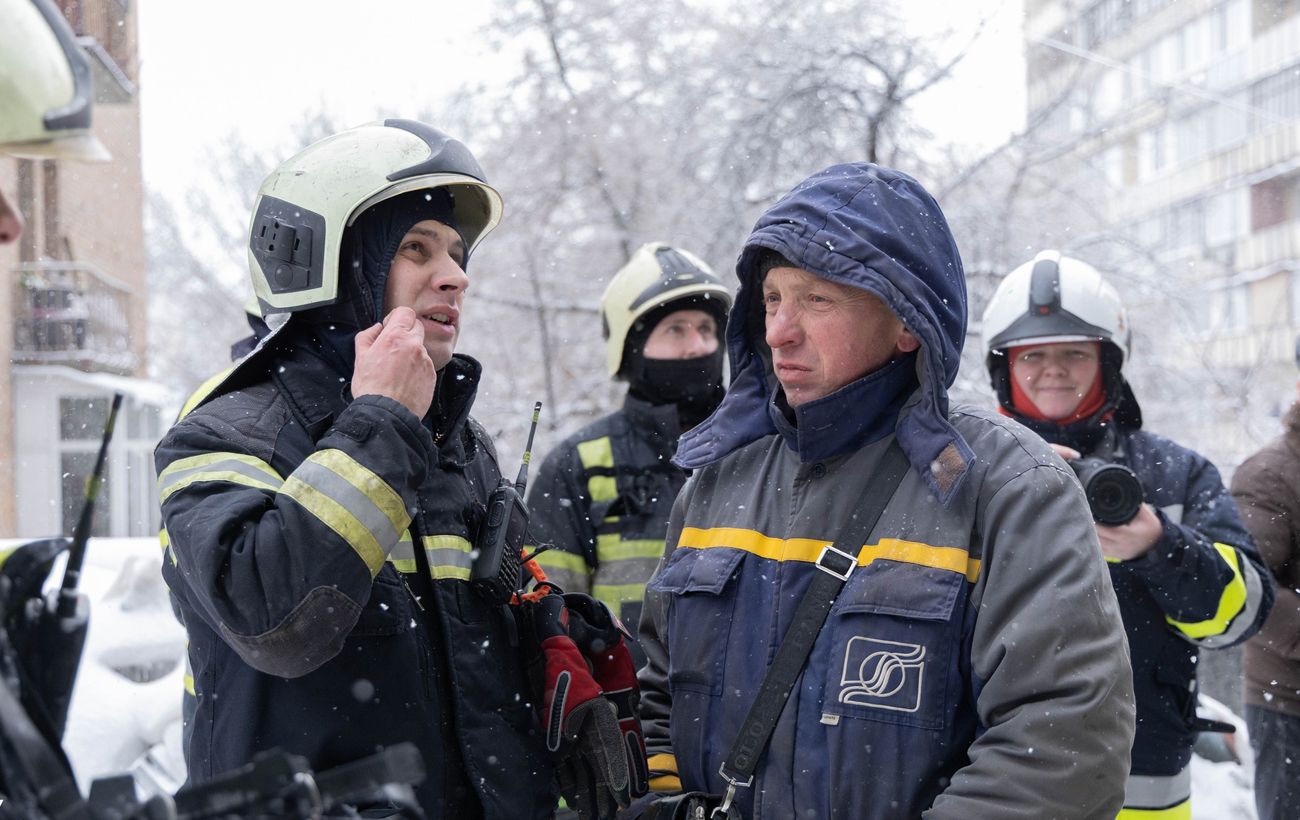 Ворог атакував Харків балістикою: під ударом багатоповерхівки, стався виток газу