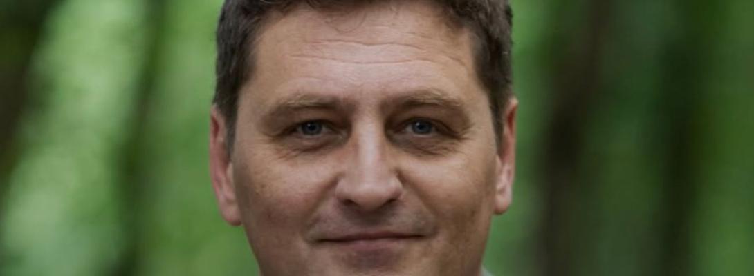 48-річний В'ячеслав Довженко освідчився молодій коханій: чи буде весілля