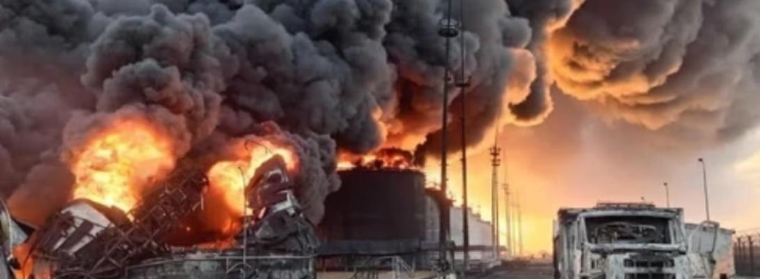 Шок для окупантів! Невідомі дрони зруйнували стратегічний вузол нафтопроводу "Дружба"