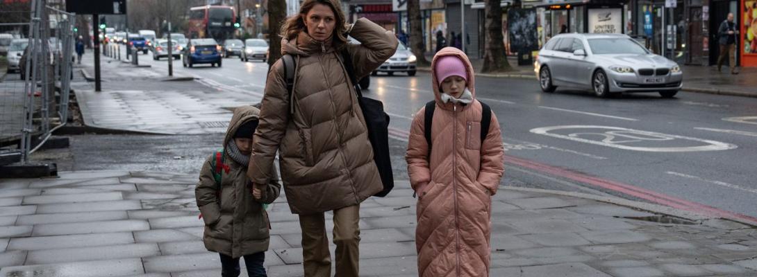 Кінець епохи щедрих виплат: в яких країнах ЄС допомогу українським біженцям урізали