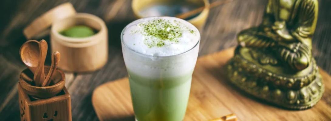 Не просто чай, а супернапій: 7 властивостей матчі, які пояснюють її популярність