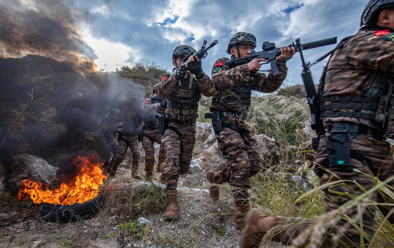 Китай просить своїх громадян у росії "бути обережними" через новий закон про призов