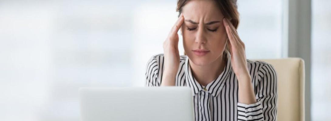 Експерти назвали п’ять шкідливих повсякденних звичок, які непомітно руйнують здоров’я