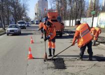 Ремонту не було по 20-30 років: стало відомо, чому дороги в Києві - у жахливому стані