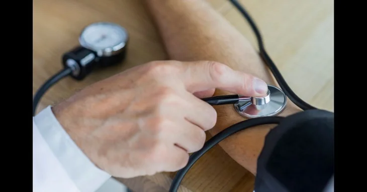 Артеріальний тиск у різному віці: які показники вважаються нормою для дорослих і дітей