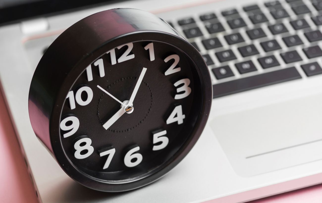 Коли в Україні переведуть годинник на літній час у 2026 році: точна дата