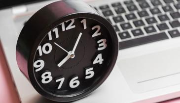 Коли в Україні переведуть годинник на літній час у 2026 році: точна дата
