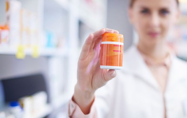 Від вас це приховували роками: головні відмінності між чоловічими та жіночими вітамінами