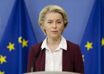 ЄС не відступає! Урсула фон дер Ляєн вийшла з терміновою заявою про 90 млд для України