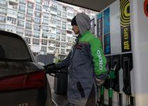 Цены на АЗС взлетели: бензин уже под 85 грн, сколько стоит заправить автомобиль