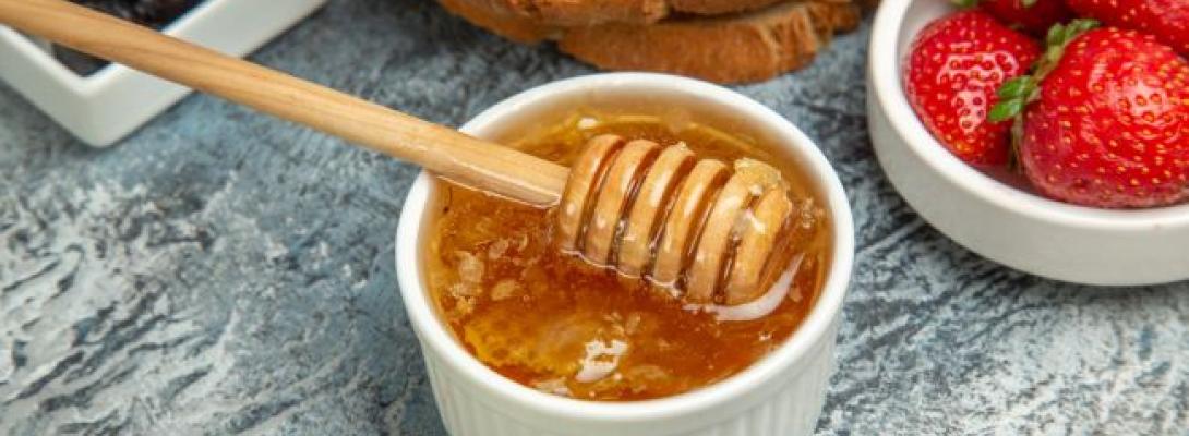 Що корисніше мед чи варення: розбираємося, який продукт варто додати до свого меню