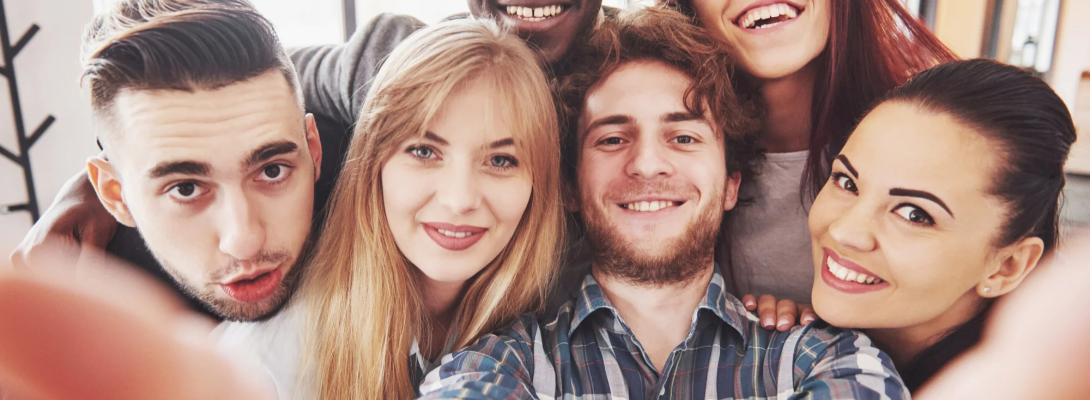 Названо країни, де живуть найщасливіші люди, і фактори, що визначають їхній добробут