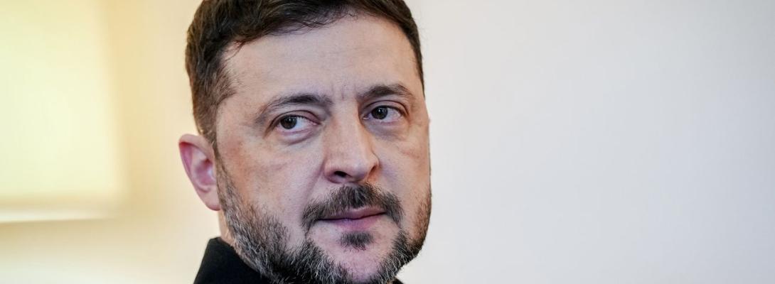 Зеленський зустрівся з українськими військовими експертами у Саудівській Аравії