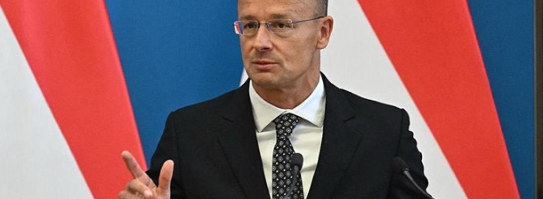 Терміново! Таємну розмову Сійярто і Лаврова про зняття санкцій злили в мережу