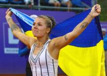 Драма в Чарльстоні: українка Олійникова втратила перемогу над ексросіянкою у трьох сетах
