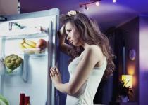 Еда, заряжающая энергией: 4 продукта, от которых стоит отказаться перед сном
