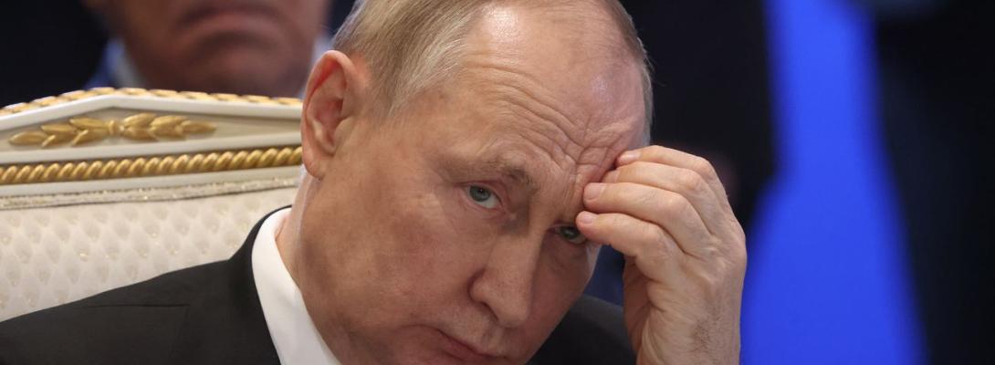 12-годинна зміна заради війни: у Кремлі просувають рішення, що нагадує кріпосне право 