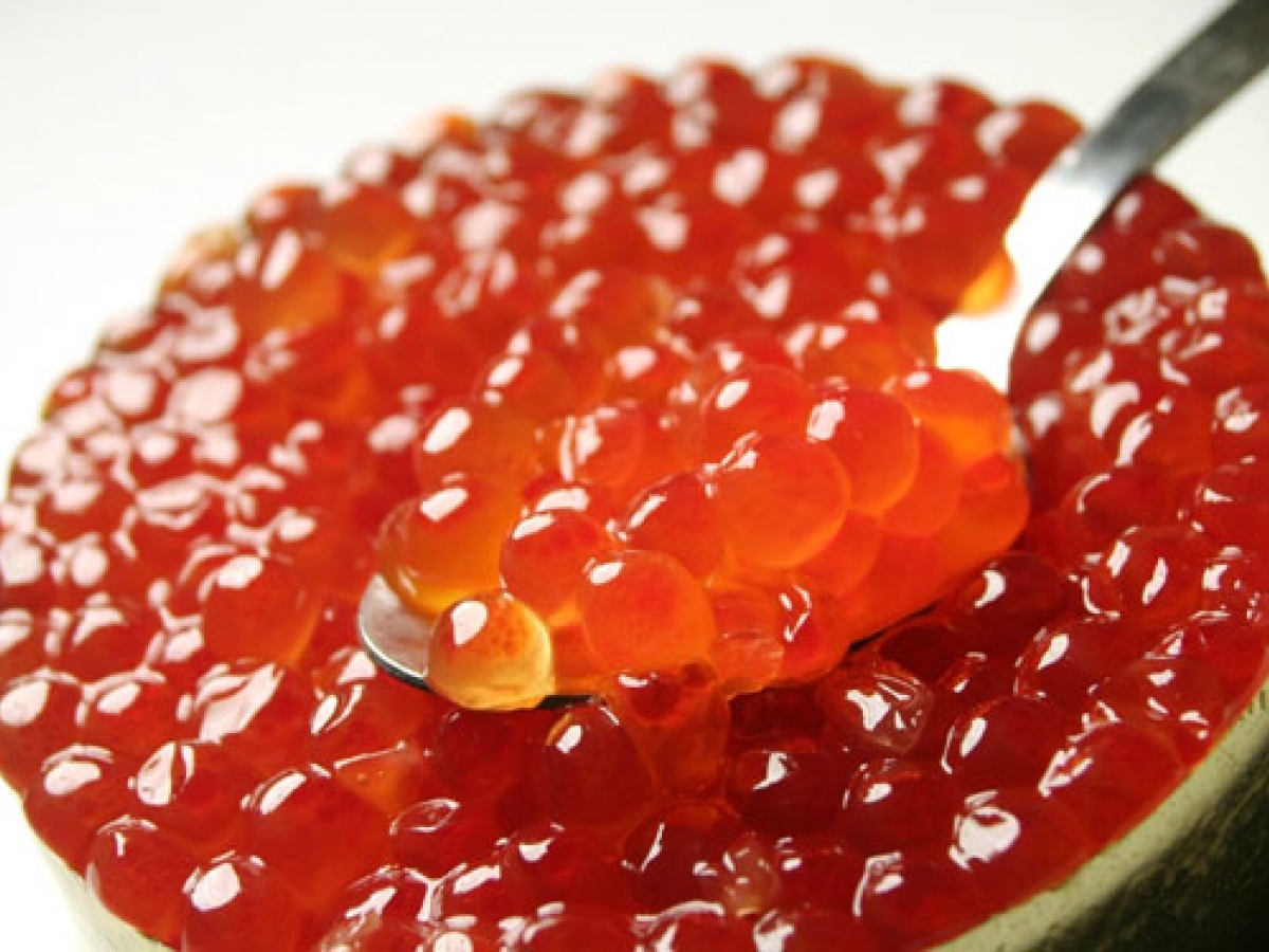 Справжня ікра чи підробка: простий метод перевірки, який повинен знати кожен гурман