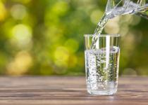 Забудьте про постійне відчуття спраги: що їсти, щоб підтримати водний баланс в організмі