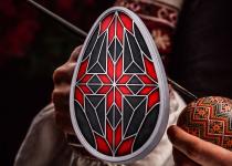 Великодня новинка від НБУ: як виглядає срібна монета-писанка та скільки коштує
