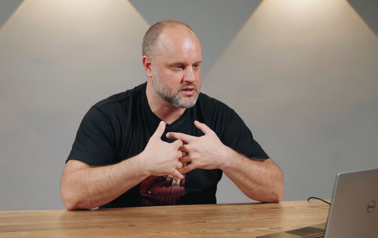 Війська рф на Донбасі та віджатий бізнес: зрадник Губарєв у всьому зізнався