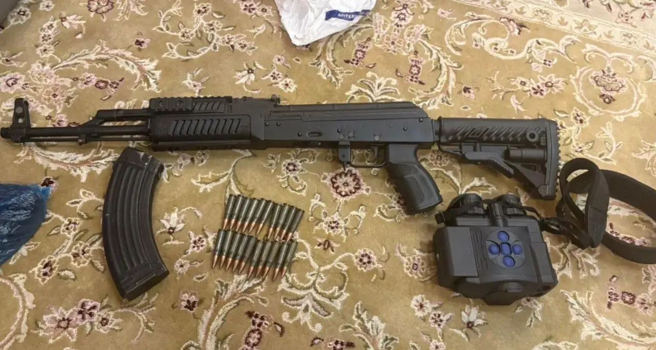 Фейкові борги, погрози та підпали: поліція викрила жорстоку банду, яка тероризувала людей