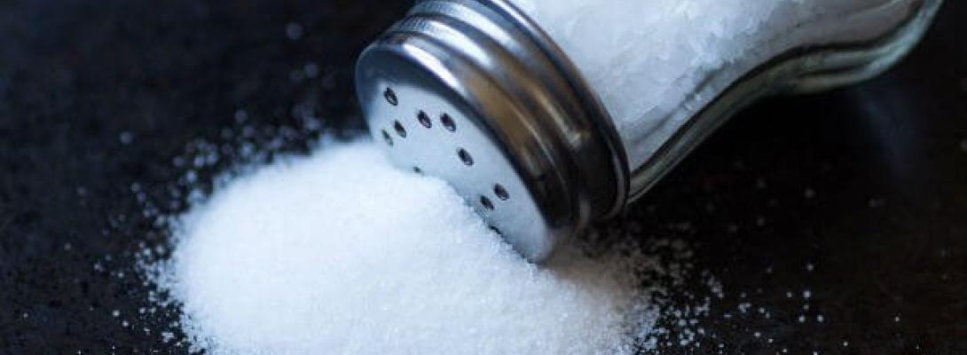 Забудьте про сіль! Несподівані інгредієнти, які роблять страви в рази смачнішими